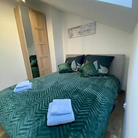 Apartment Mh Towarnickiego *